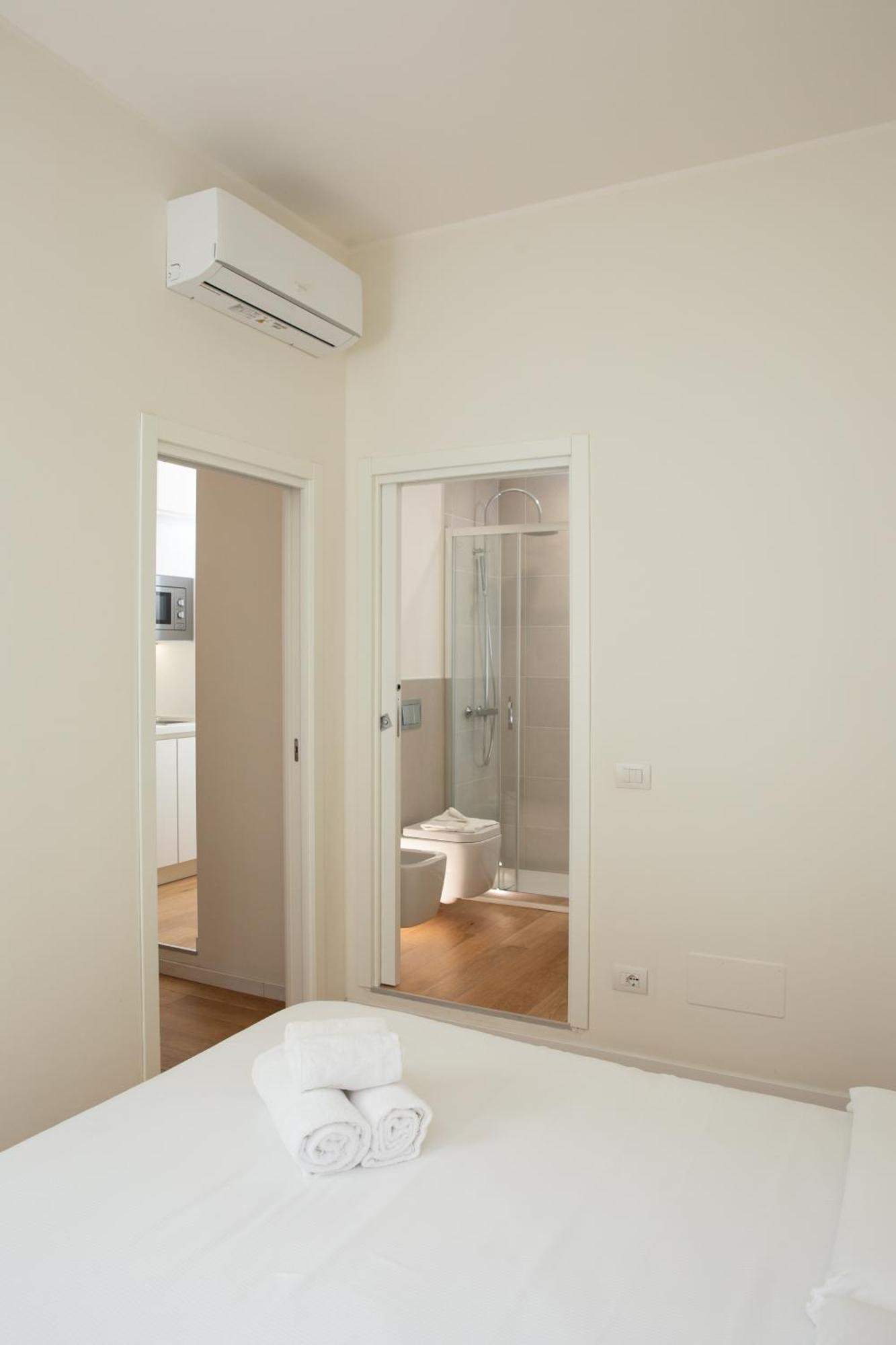 Klimt Central Station - Two Room Apartment Milano Eksteriør bilde