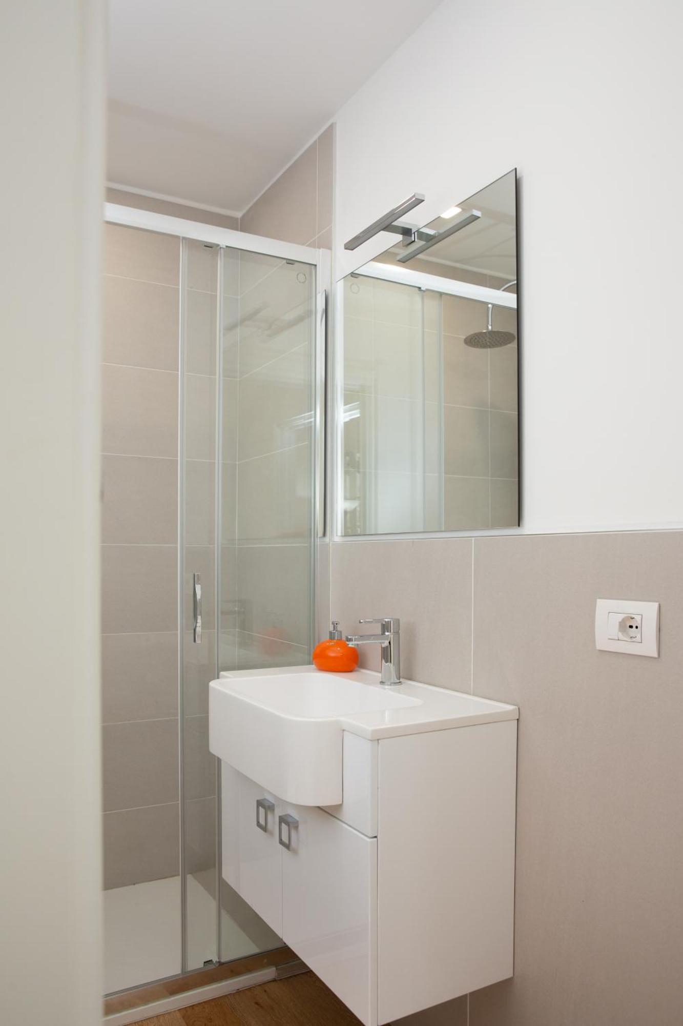 Klimt Central Station - Two Room Apartment Milano Eksteriør bilde