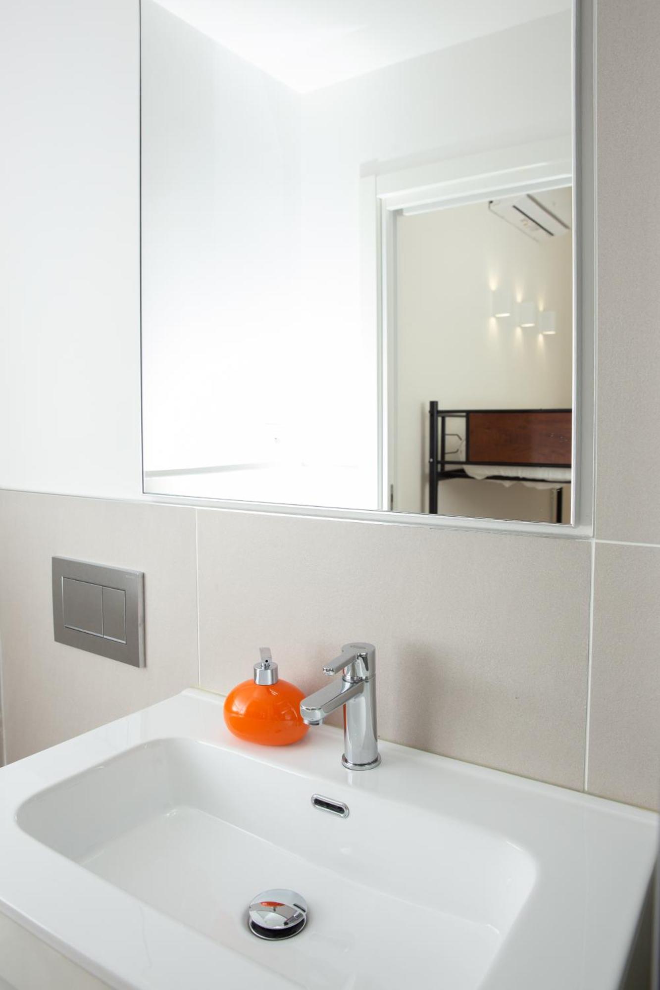 Klimt Central Station - Two Room Apartment Milano Eksteriør bilde